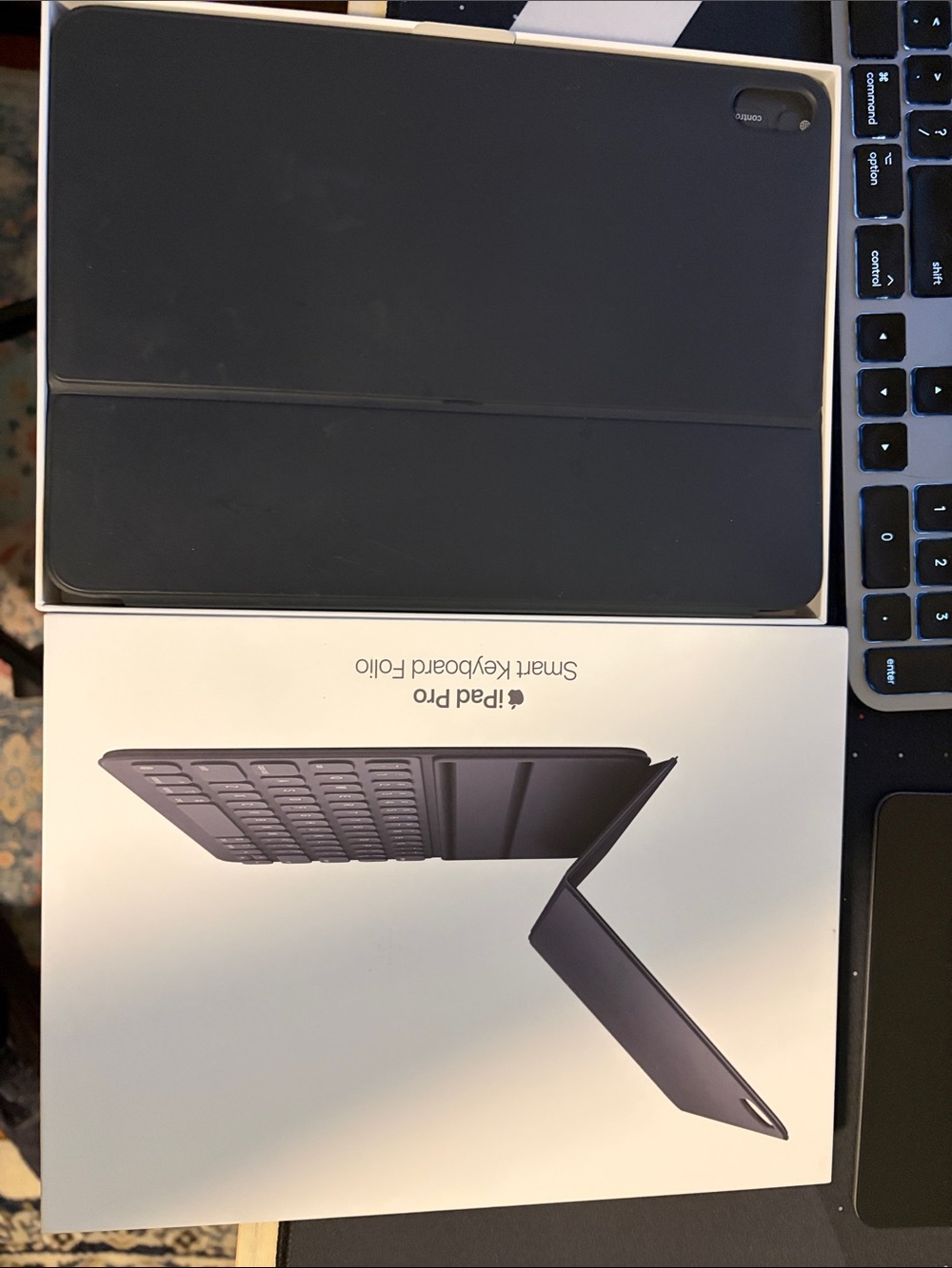 Apple Smart Keyboard Folio - Black ipad pro ipad air 11” 11 inch - Picture 7 of 7
